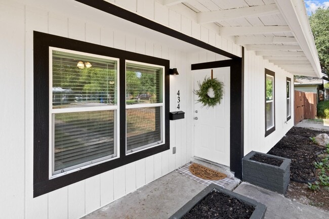Photo - 434 Byrnes Dr
