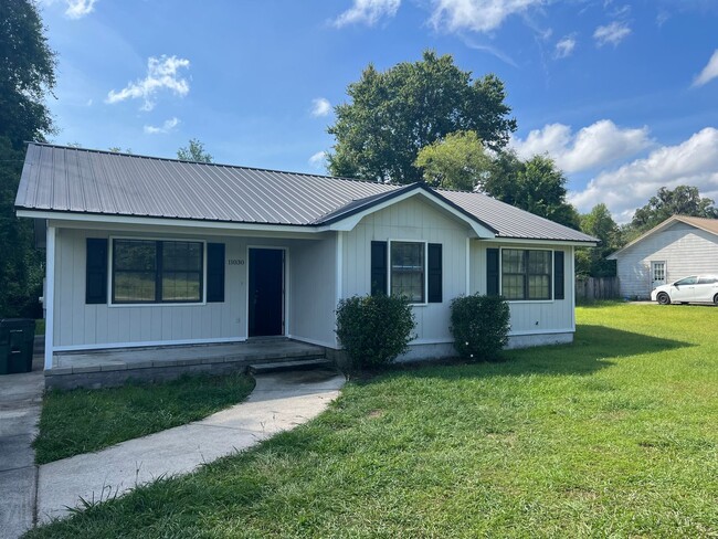 Building Photo - SUMMER MOVE-IN SPECIAL AND RATE DROP ALERT!** Rental