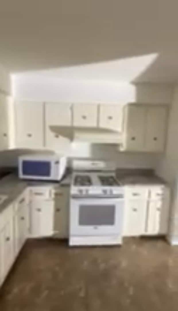 Photo - 7131 Hickory St