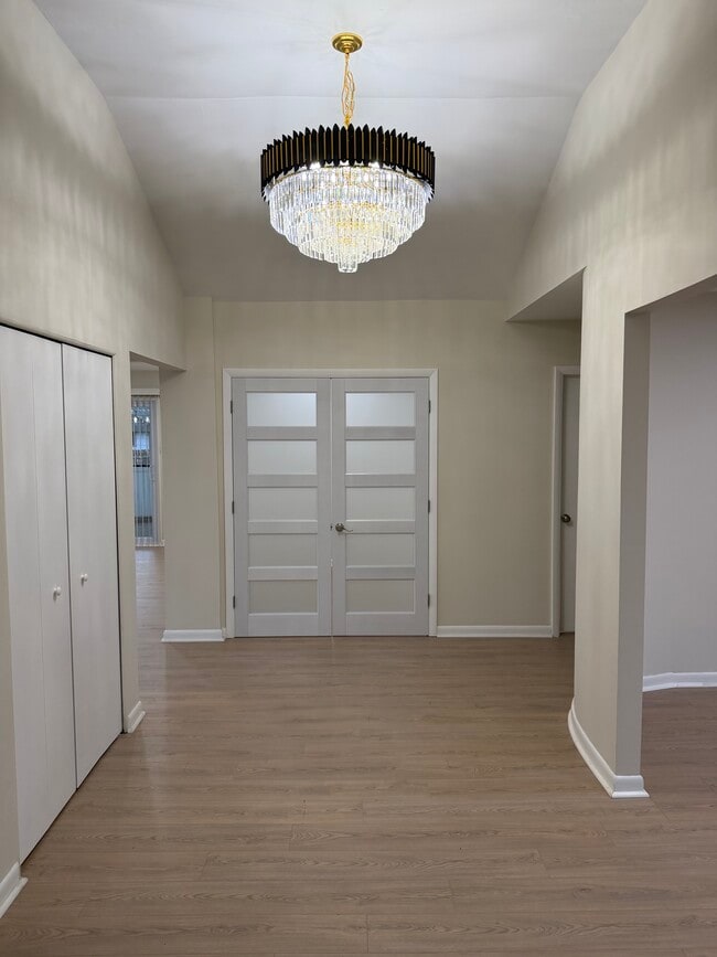 Photo - 10001 Paxton Rd