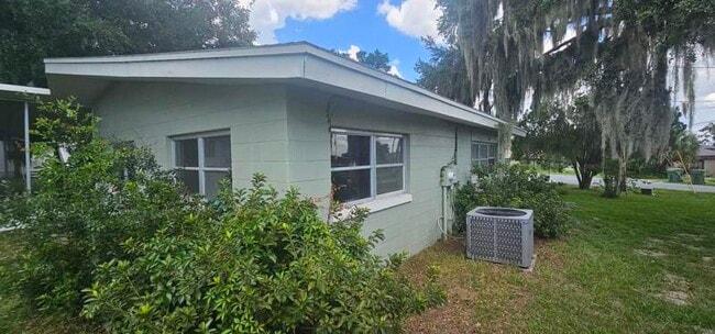 Photo - 1208 Lee St
