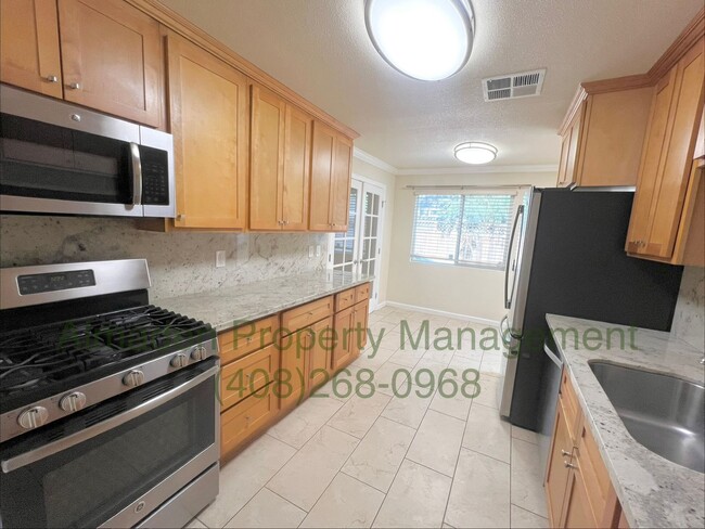 Photo - 656 Curtner Ave