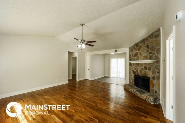 Photo - 135 Briarcliff Pl