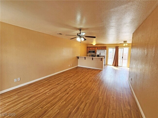 Photo - 1700 Sycamore Ave