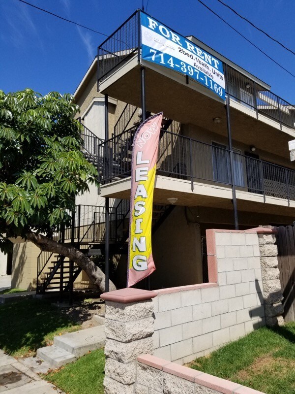 Photo - 1327 W. Civic Center Unit 7