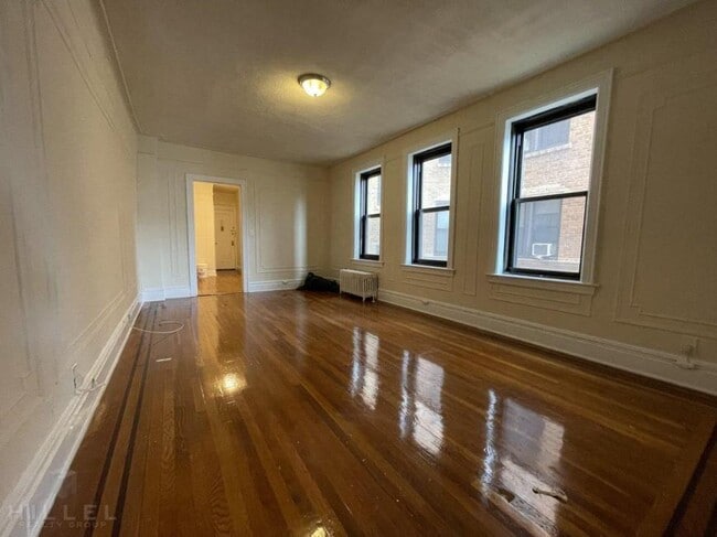 Building Photo - 1 bedroom in FLUSHING NY 11358 Unit F-3FN