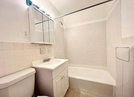 Photo - 1 bedroom in Bronx NY 10468 Unidad 2A