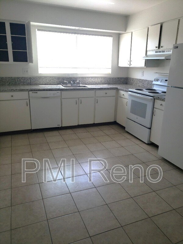 Photo - 3264 Gypsum Rd