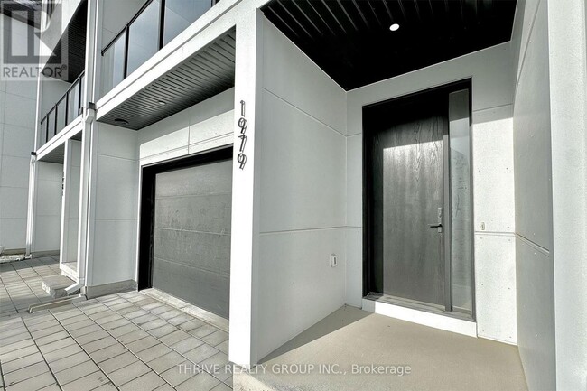 Photo - 1979 Upperpoint Gate