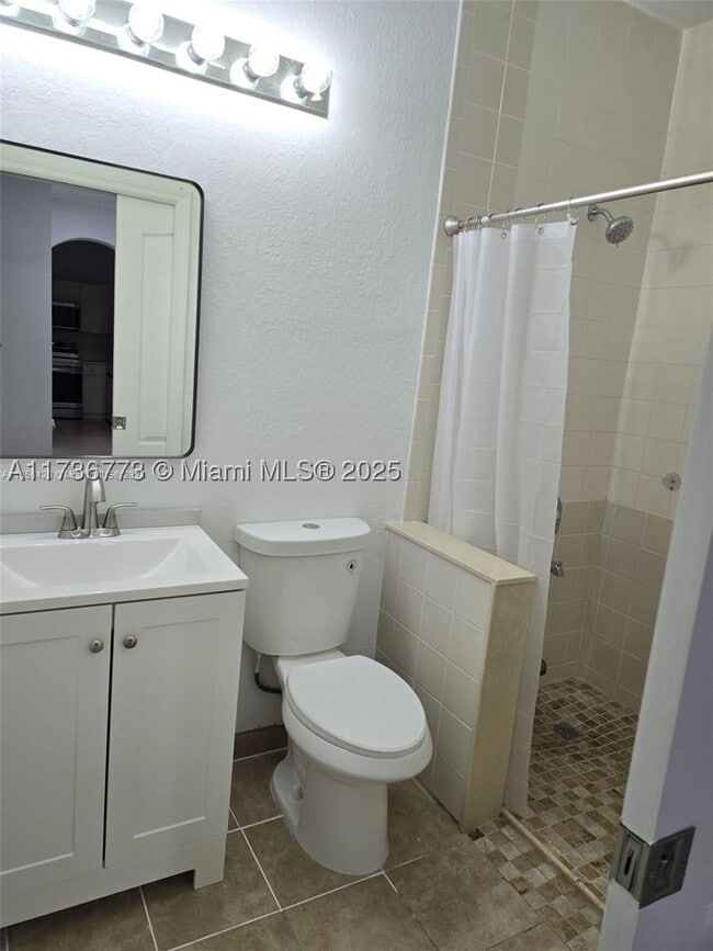 Photo - 1656 SE 29th Ct Unit 102