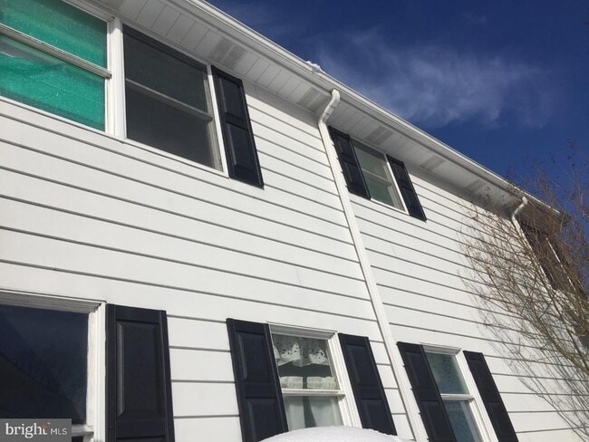 Photo - 213 Laurel Ave