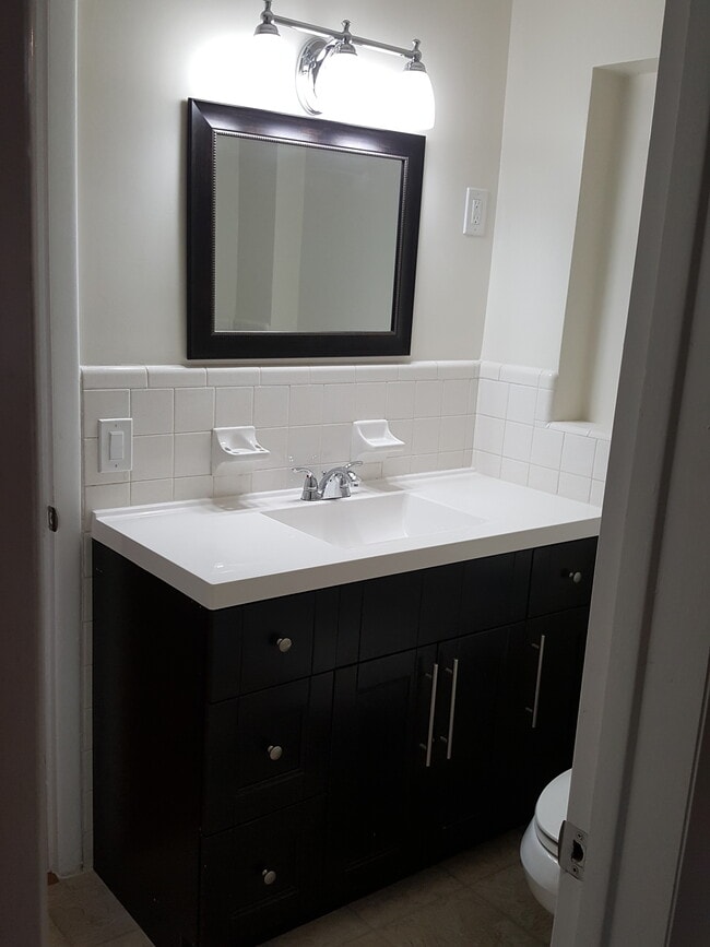 Photo - 1700 NW 27TH TERRACE