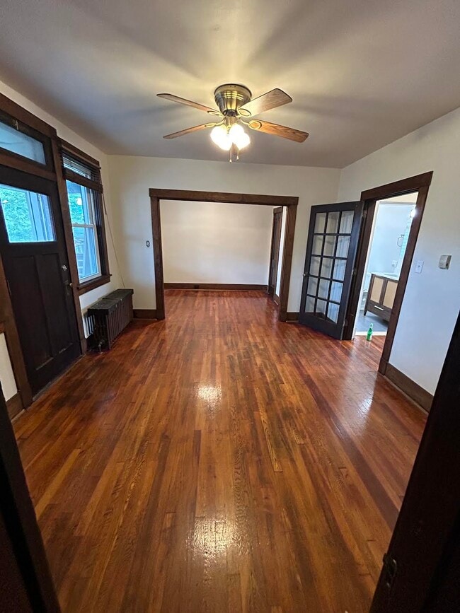 Photo - 227 45th St Unidad 1