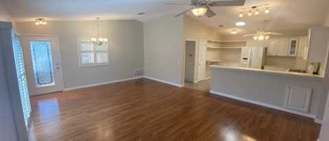 Photo - 1031 Pinewood Pl