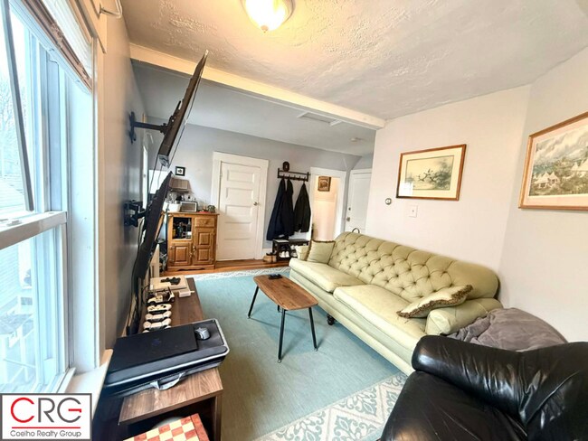 Photo - 53 Elm St Unit #3