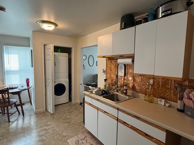 Photo - 896 Porter St Unit 896 A