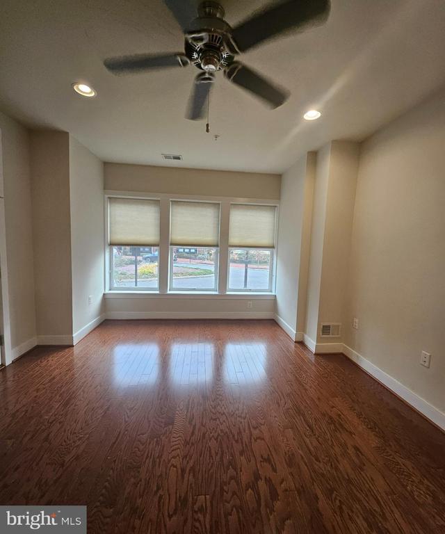 Photo - 620 E Howell Ave