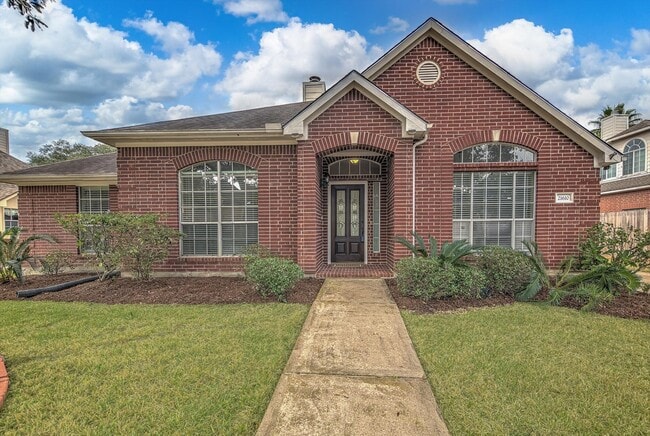 Building Photo - 21610 Emerald Ridge Cir