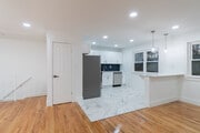1 Bed 1 Bath Open Kitchen