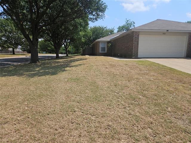 Building Photo - 7601 Creekmoor Dr Rental