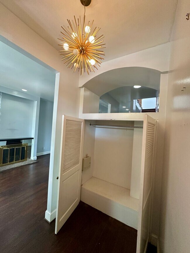 Photo - 3 BED | 2.5 BATH | OFF STREET PARKING | PRIVATE BACKYARD | HISTORIC DISTRICT