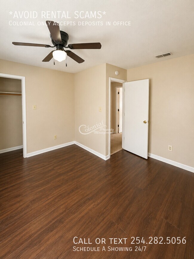 Photo - 1305 Monroe Loop Unit A