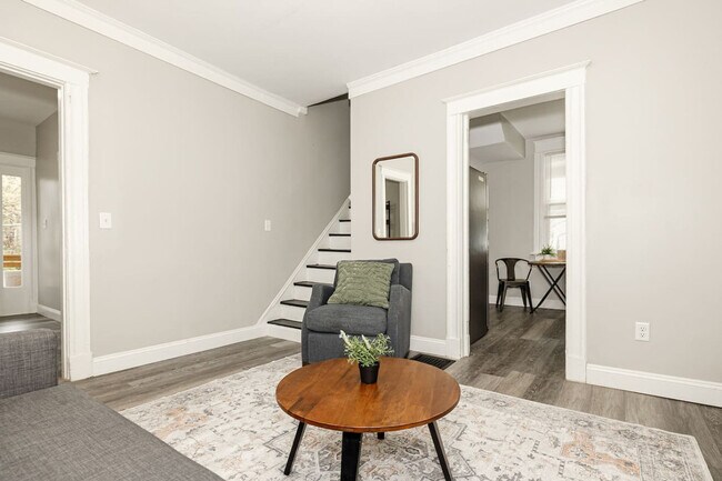 216 Gilman Ave Unit SI ID1363975P