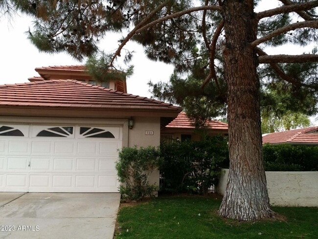 Photo - 721 N Mallard St