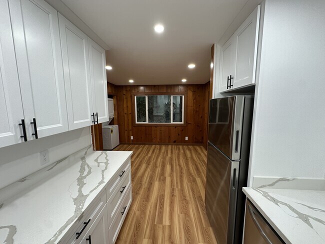 Photo - 1743 S Fitch Mountain Rd