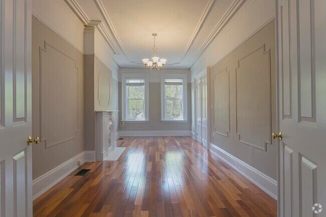 Building Photo - 294 Pavonia Ave Unit 1 Rental