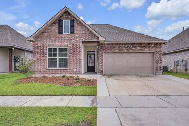 Building Photo - 4 Bedroom House Near LSU on Burbank