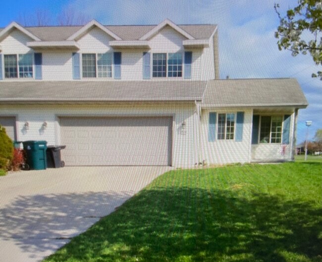 Photo - 288 Manette St Townhome
