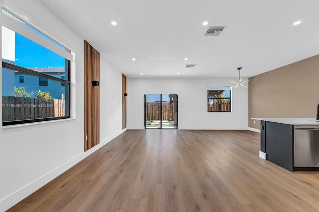 Photo - 13067 SW 286th St House