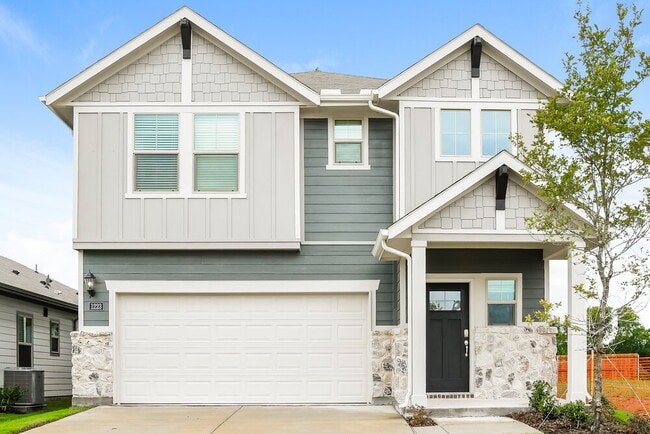 Building Photo - 1223 Paintbrush Dr Rental