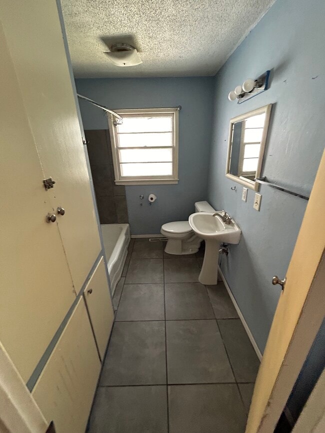 Photo - 2232 Ousdahl Rd