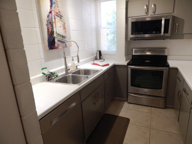 Photo - 904 Brightwood Manor Dr Unidad A5