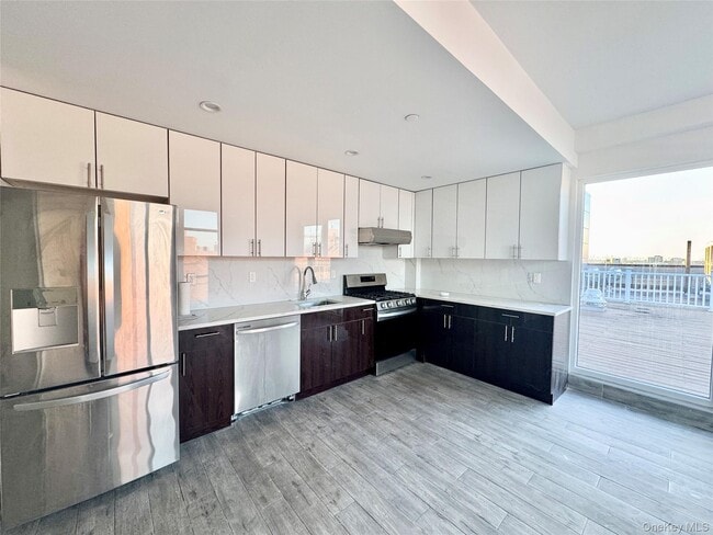 Photo - 65-18 Austin St Unit 8A