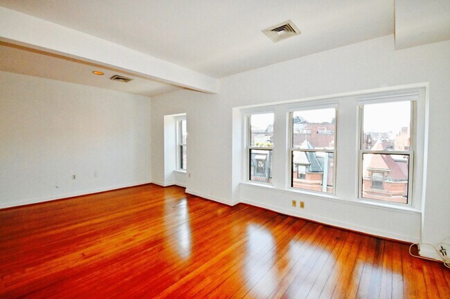 Photo - 32 Fairfield St Unit 7