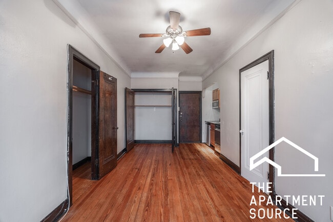 Photo - 948 W Cuyler Ave Unit 314
