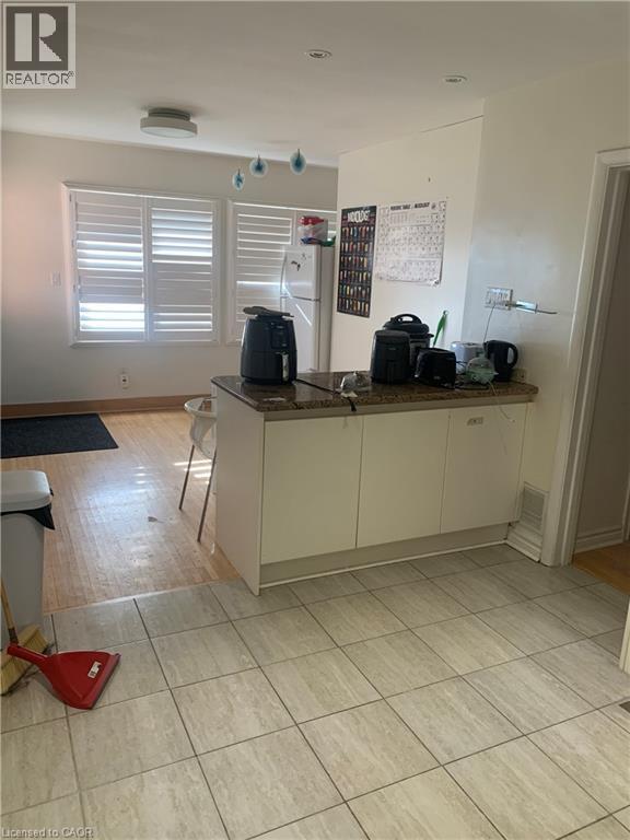 Photo - 17 W Park Ave