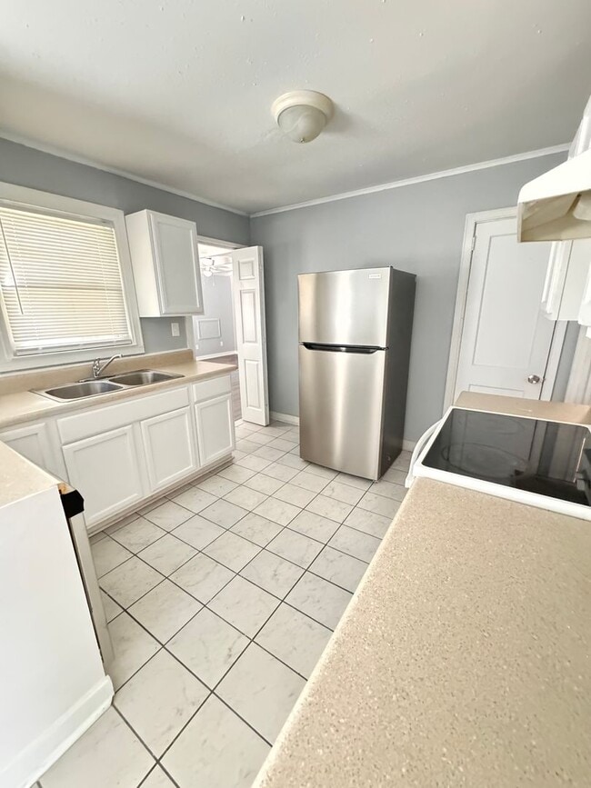 Photo - 307 Clairborne Ave