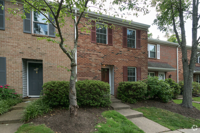 Building Photo - 55 Sycamore Ct Rental