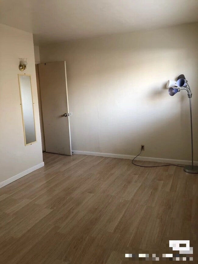 Photo - 33972 13th St Apartments Unit 1