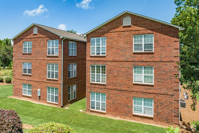 Photo - Elevation Station at Howard