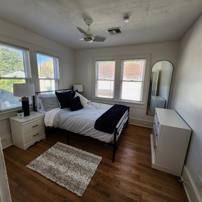 Photo - 2549 NW 20th St Unidad 2549