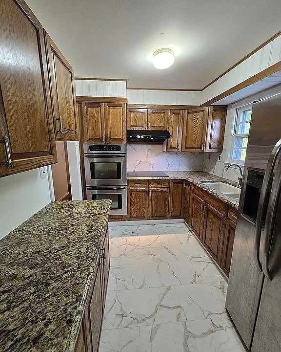 Photo - 681 Aldrich Rd