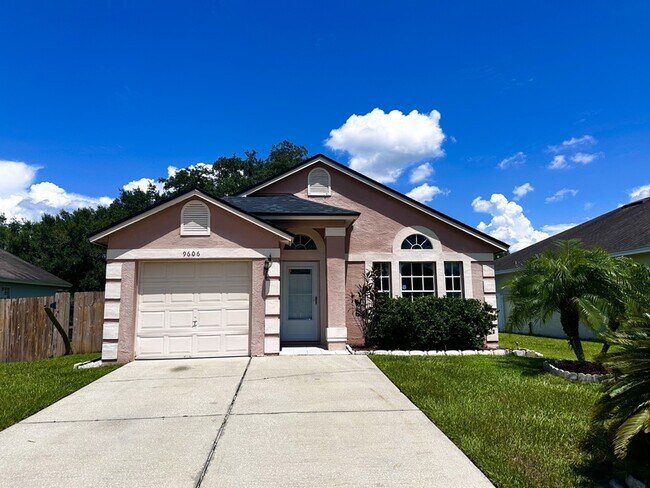 Building Photo - 9606 Chandon Dr Rental