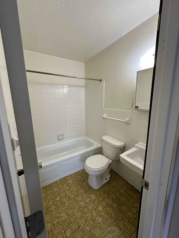 Photo - 320 Oak Ave N Unit 109