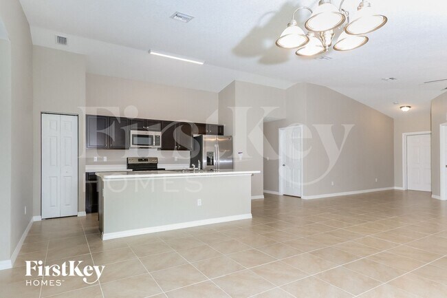 Photo - 2158 SW Algiers St