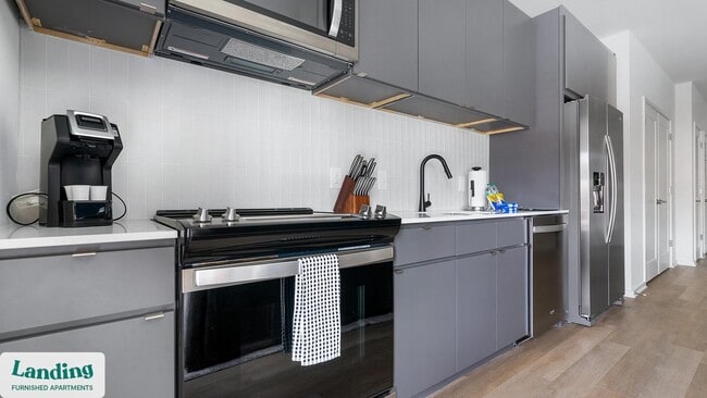 Photo - 318 W Corporation St Unidad 1-316.1408476